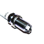 Świeca zapłonowa BMW E36 E34 E39 E38 520 523 528 728 316 318 320 325 328 - 12129064619