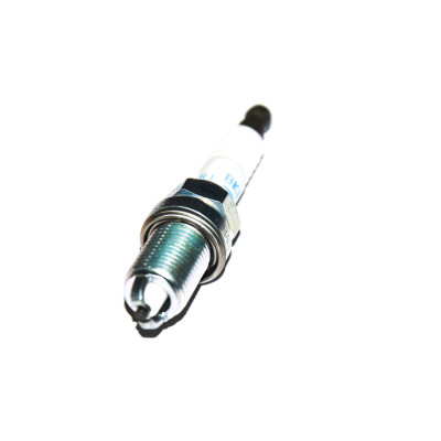 Świeca zapłonowa BMW E36 E34 E39 E38 520 523 528 728 316 318 320 325 328 - 12129063428