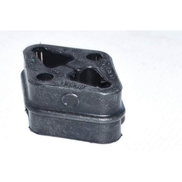 Uchwyt mocowanie tłumika BMW E81 E87 E90 E91 E92 F20 F21 F30 F31 F40 MINI F54 - 18208511880